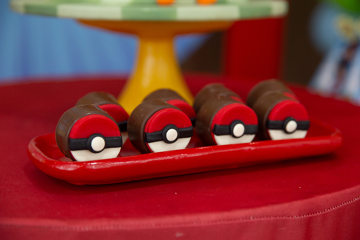 aniversario-pokemon-vilavelha-2025-decoracao-doces-personalizados
