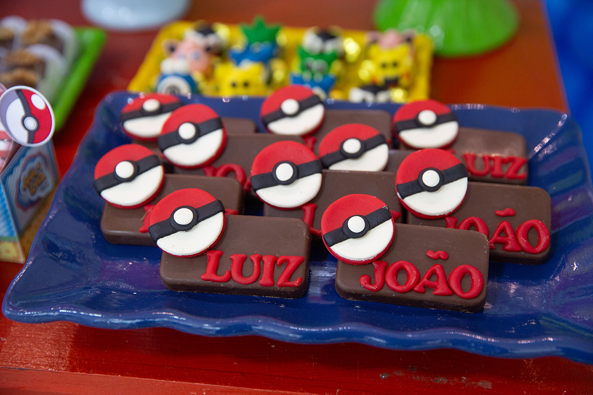 aniversario-pokemon-vilavelha-2025-decoracao-doces-personalizados