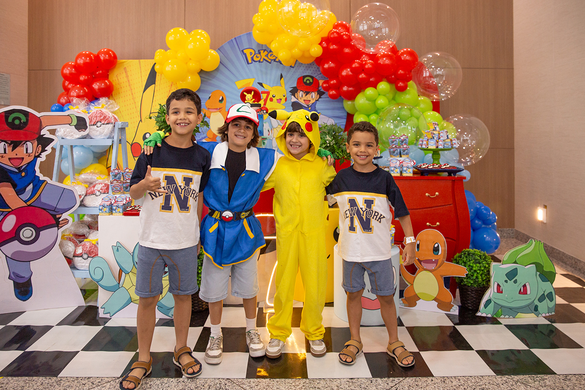 aniversario-pokemon-vilavelha-2025-familia-amigos