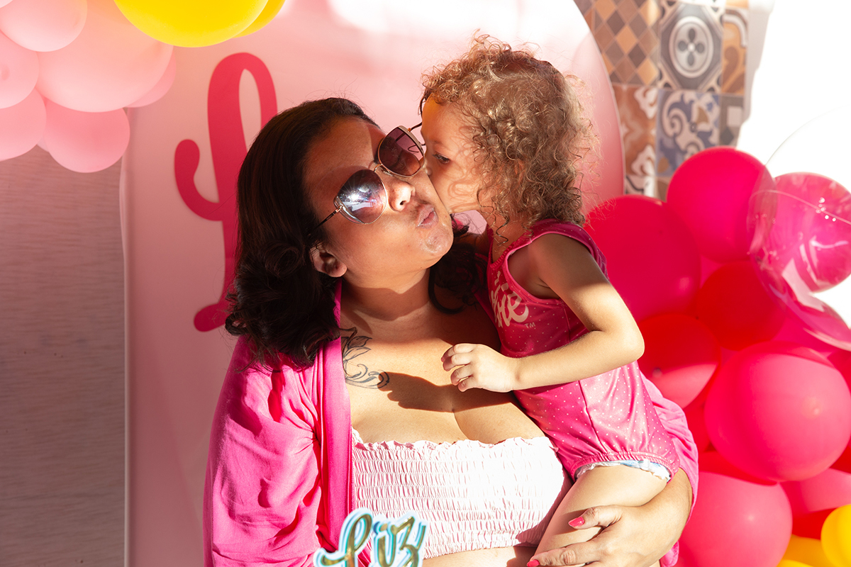 aniversario-infantil-barbie-pool-party-vitoria-2026