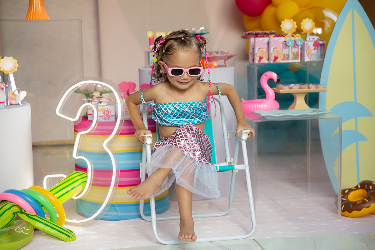 aniversario-infantil-barbie-pool-party-vitoria-2026