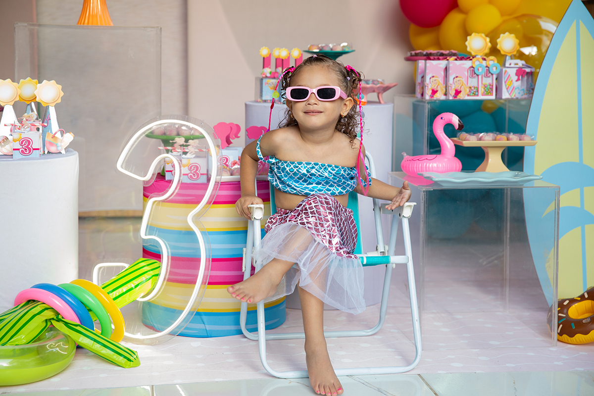 aniversario-infantil-barbie-pool-party-vitoria-2026