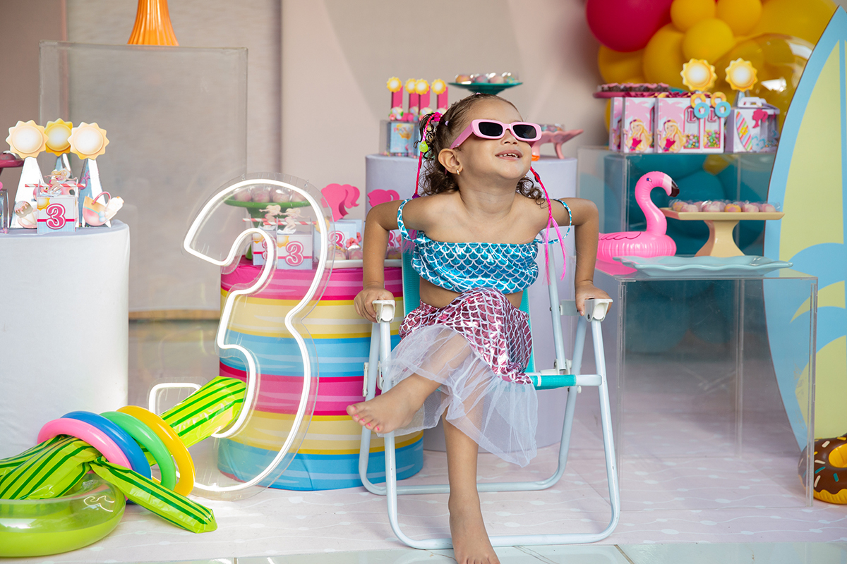 aniversario-infantil-barbie-pool-party-vitoria-2026