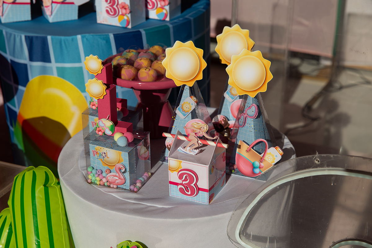 aniversario-infantil-barbie-pool-party-vitoria-2026