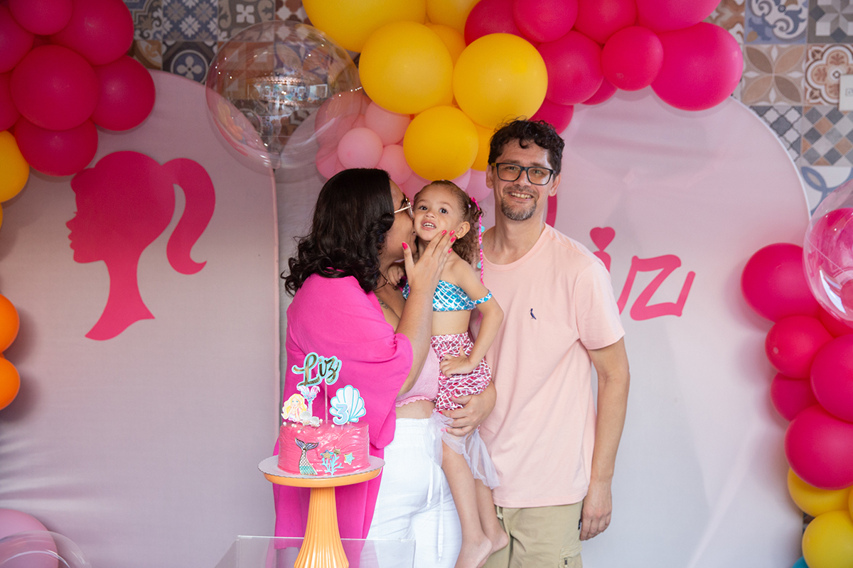aniversario-infantil-barbie-pool-party-vitoria-2026