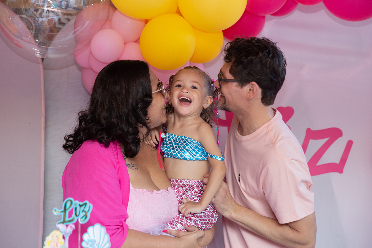 aniversario-infantil-barbie-pool-party-vitoria-2026