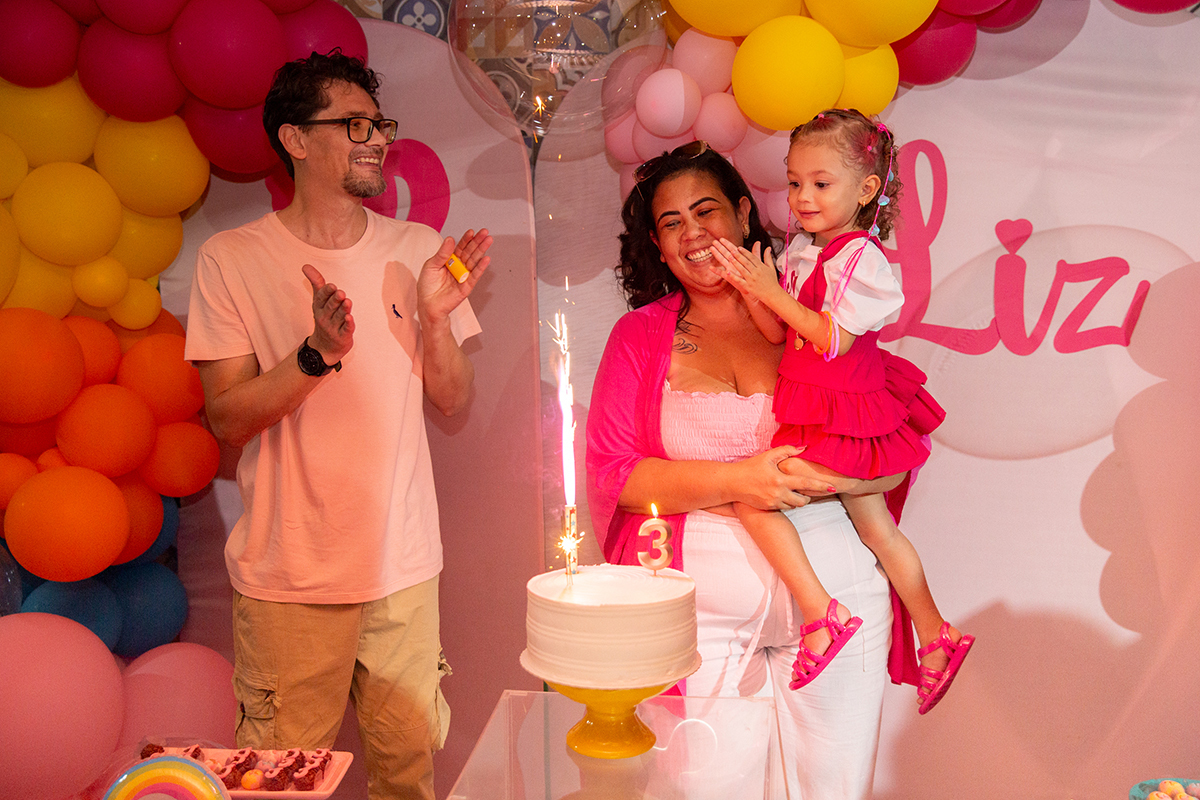 aniversario-infantil-barbie-pool-party-vitoria-2026