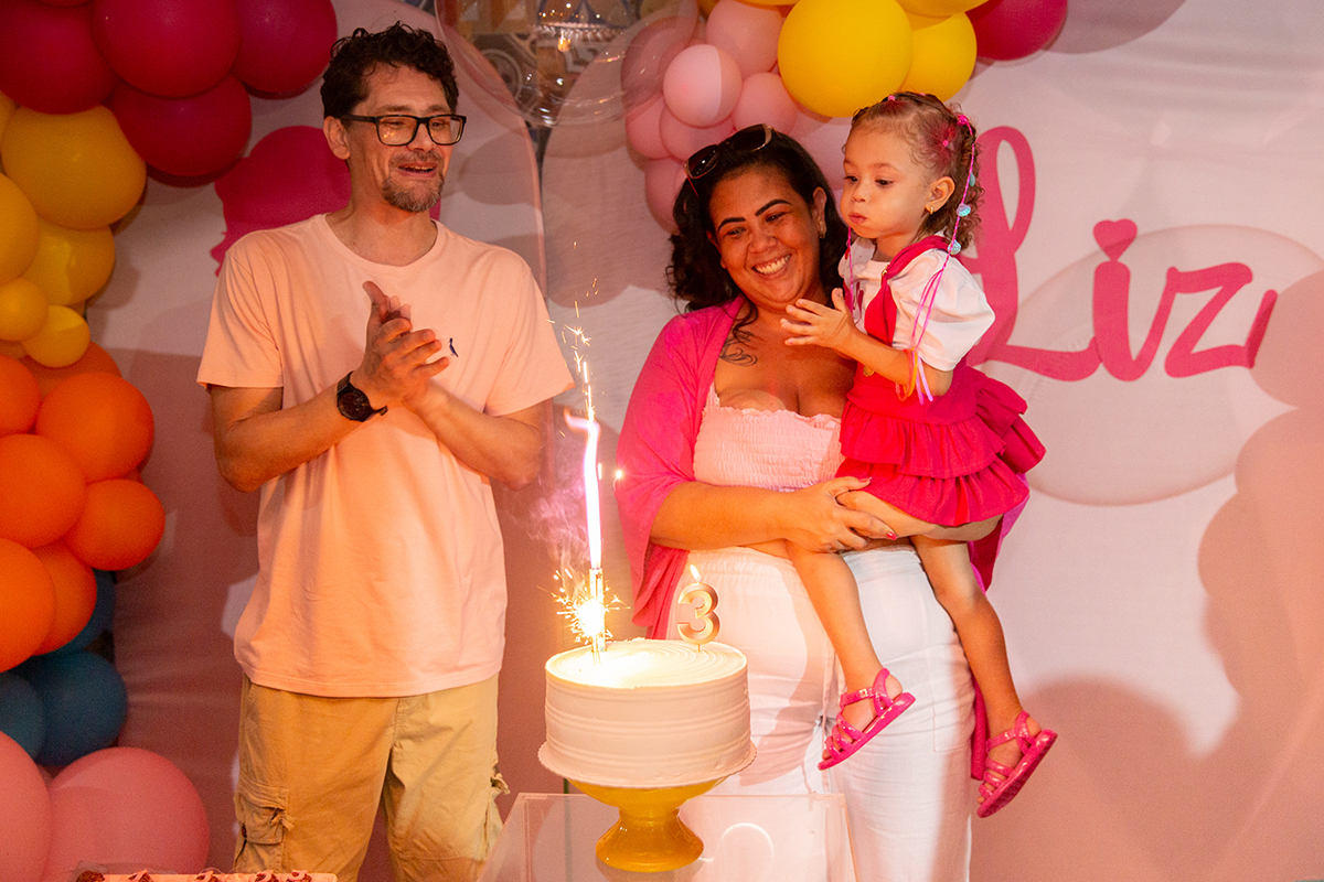 aniversario-infantil-barbie-pool-party-vitoria-2026