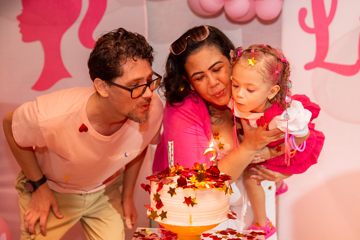 aniversario-infantil-barbie-pool-party-vitoria-2026