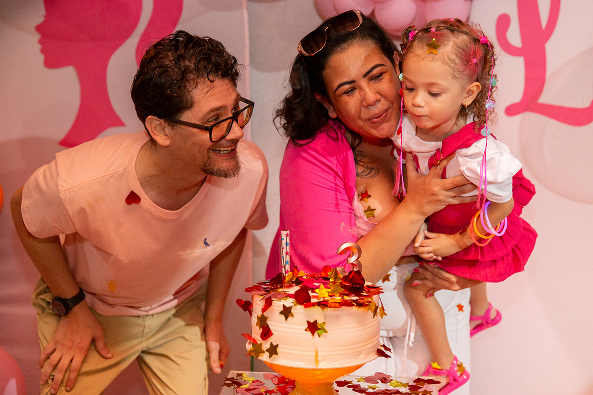 aniversario-infantil-barbie-pool-party-vitoria-2026