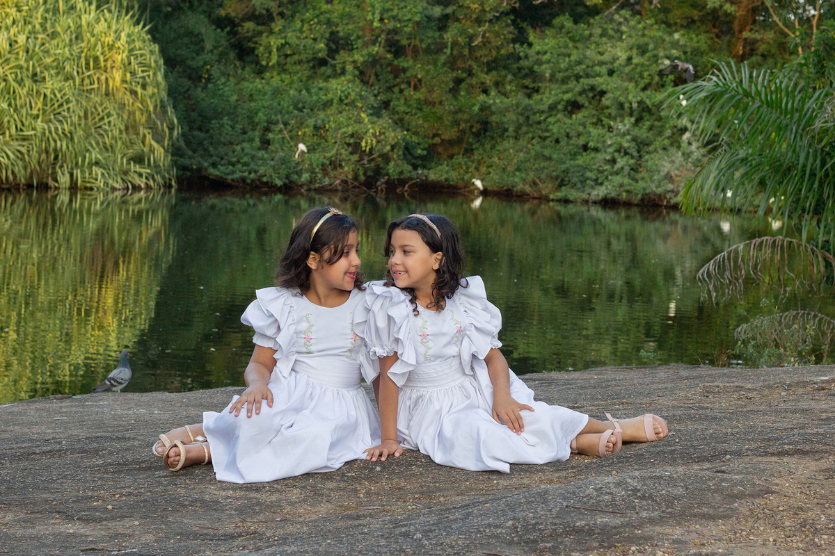 ensaio-irmas-familia-praca-vitoria-es-2026