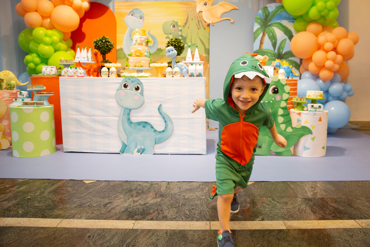 aniversario-infantil-vitoria-dinossauros-2026