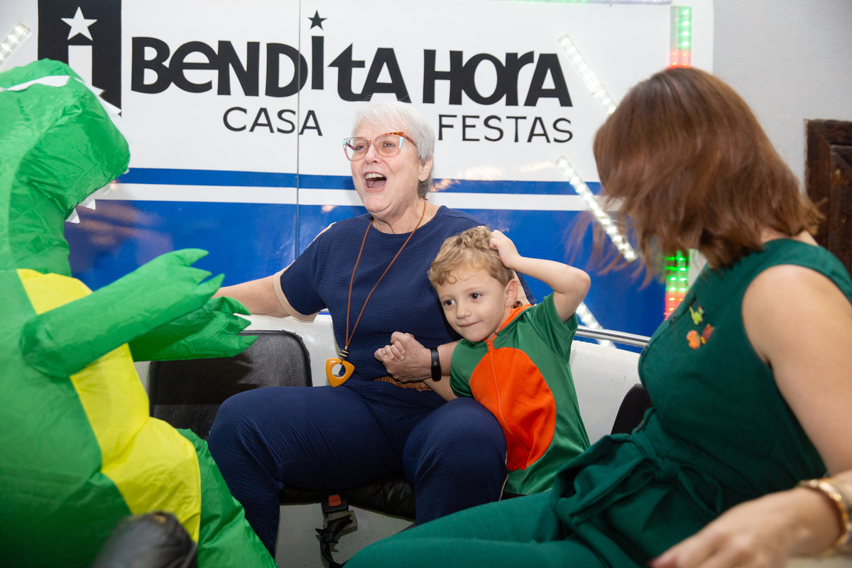aniversario-infantil-vitoria-dinossauros-2026