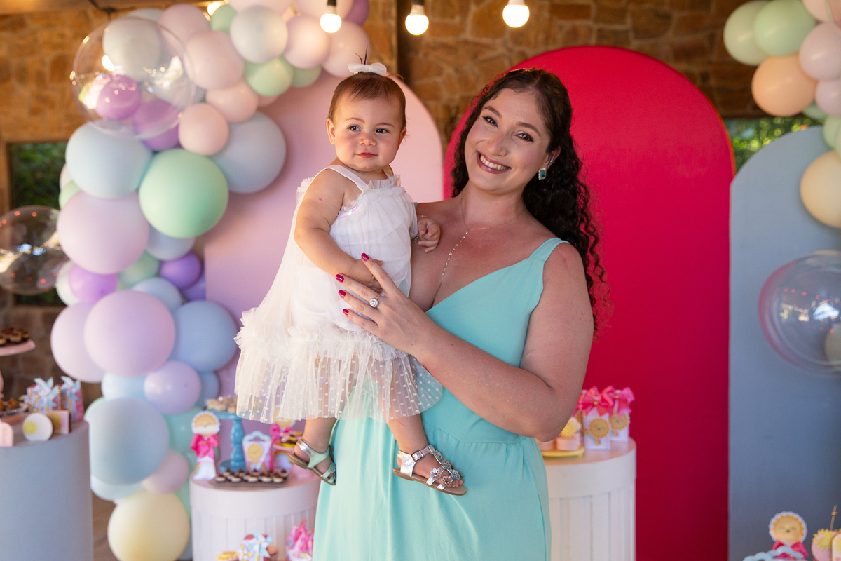 familiares com a aniversariante 