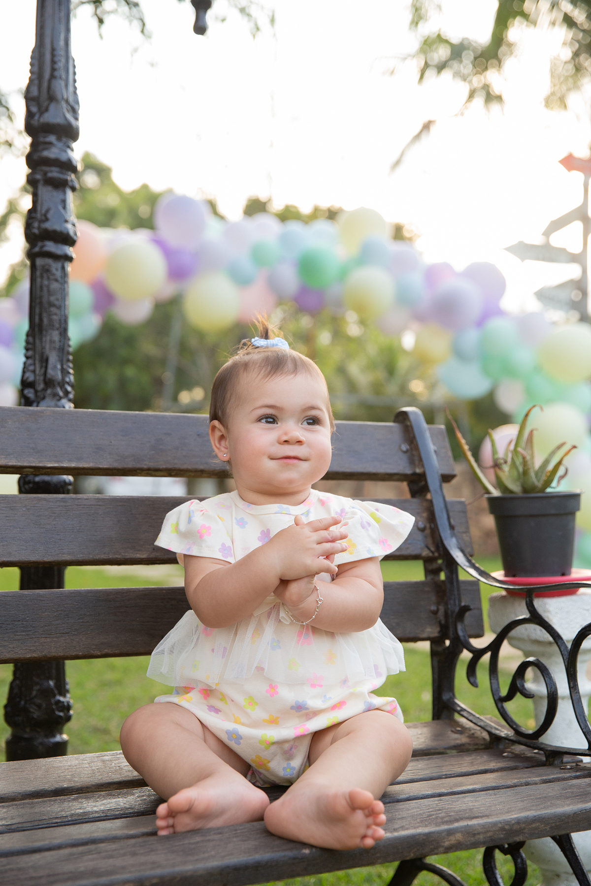 momento diversão da aniversariante no jardim