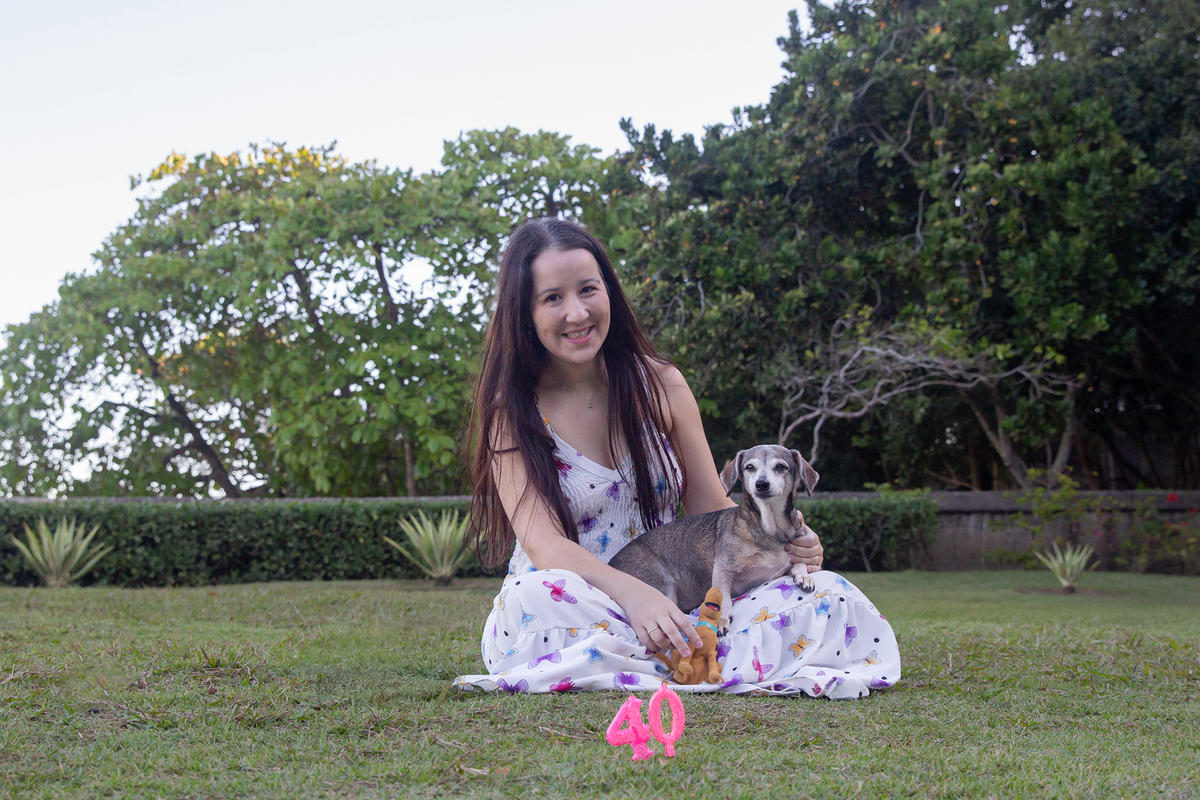 Bia e Junia, durante o ensaio pet num fim de tarde de sol 