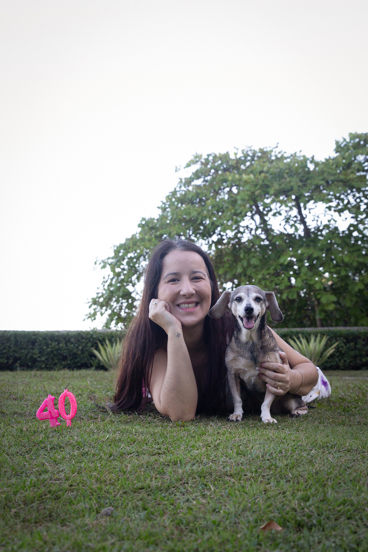 Bia e Junia, durante o ensaio pet num fim de tarde de sol 