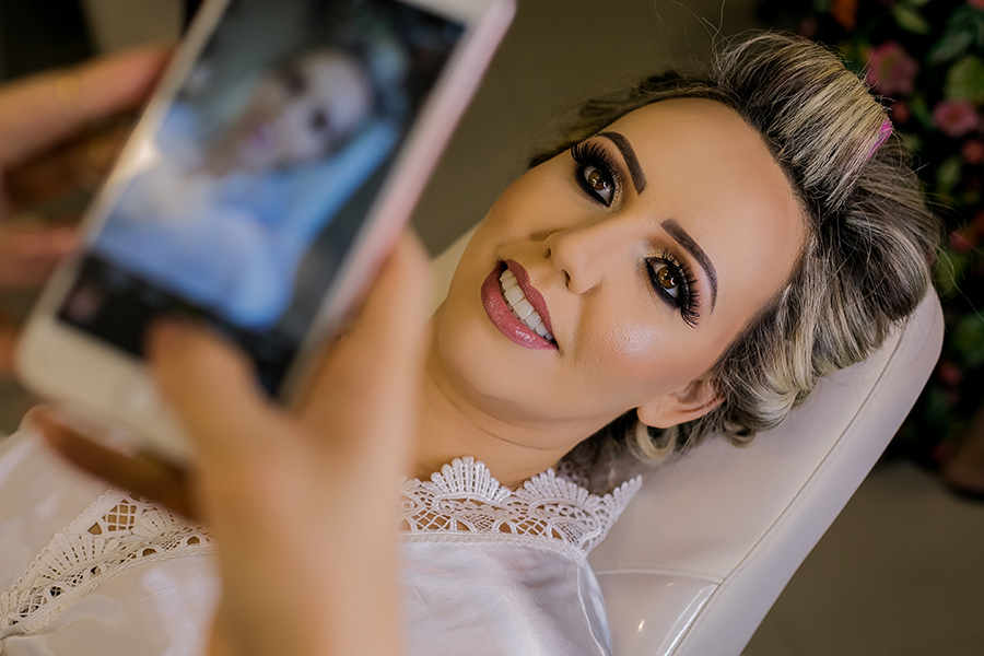 Foto da noiva pelo celular 