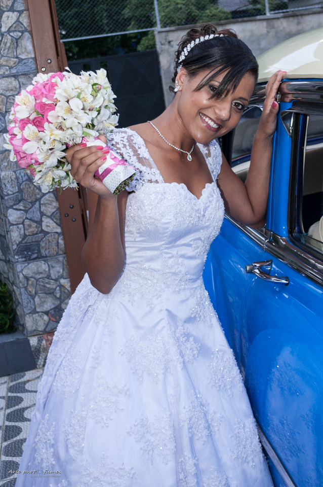 fotos da noiva junto ao chevrolet Belair