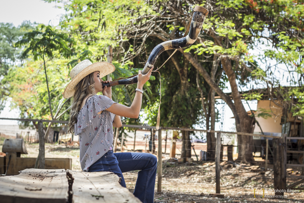 fotógrafo ensaio 15 anos country fazenda de café presidente Olegário berrante 