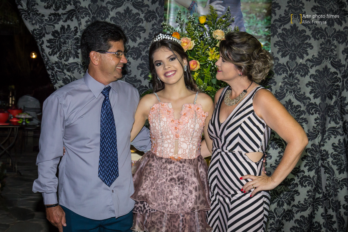 fotografo-aniversario-15-anos-maria-isabelle-presidente-olegario-mg