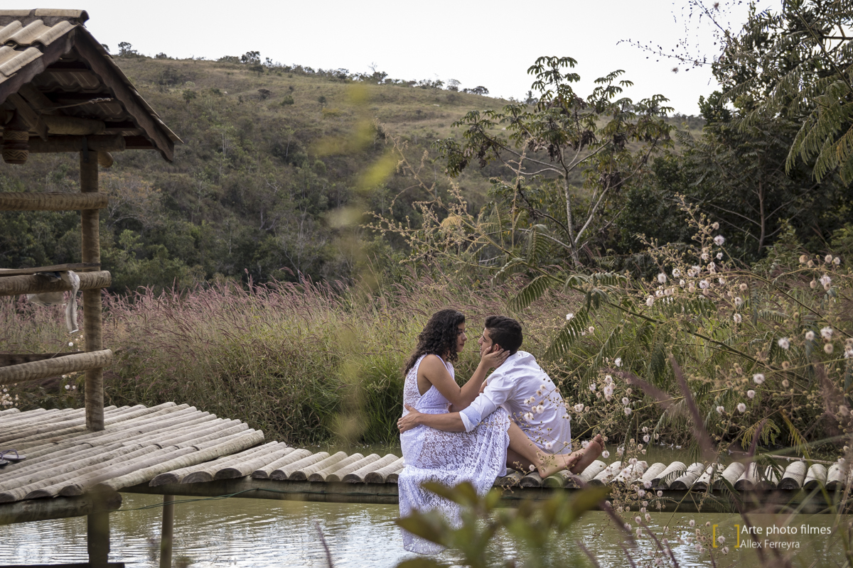 fotografo-ensaio-pre-wedding-casamento-Maryane-Darley-pousada-andorinhas-presidente-olegário-mg