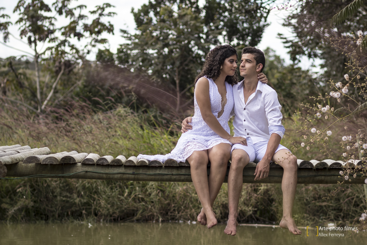 fotografo-ensaio-pre-wedding-casamento-Maryane-Darley-pousada-andorinhas-presidente-olegário-mg