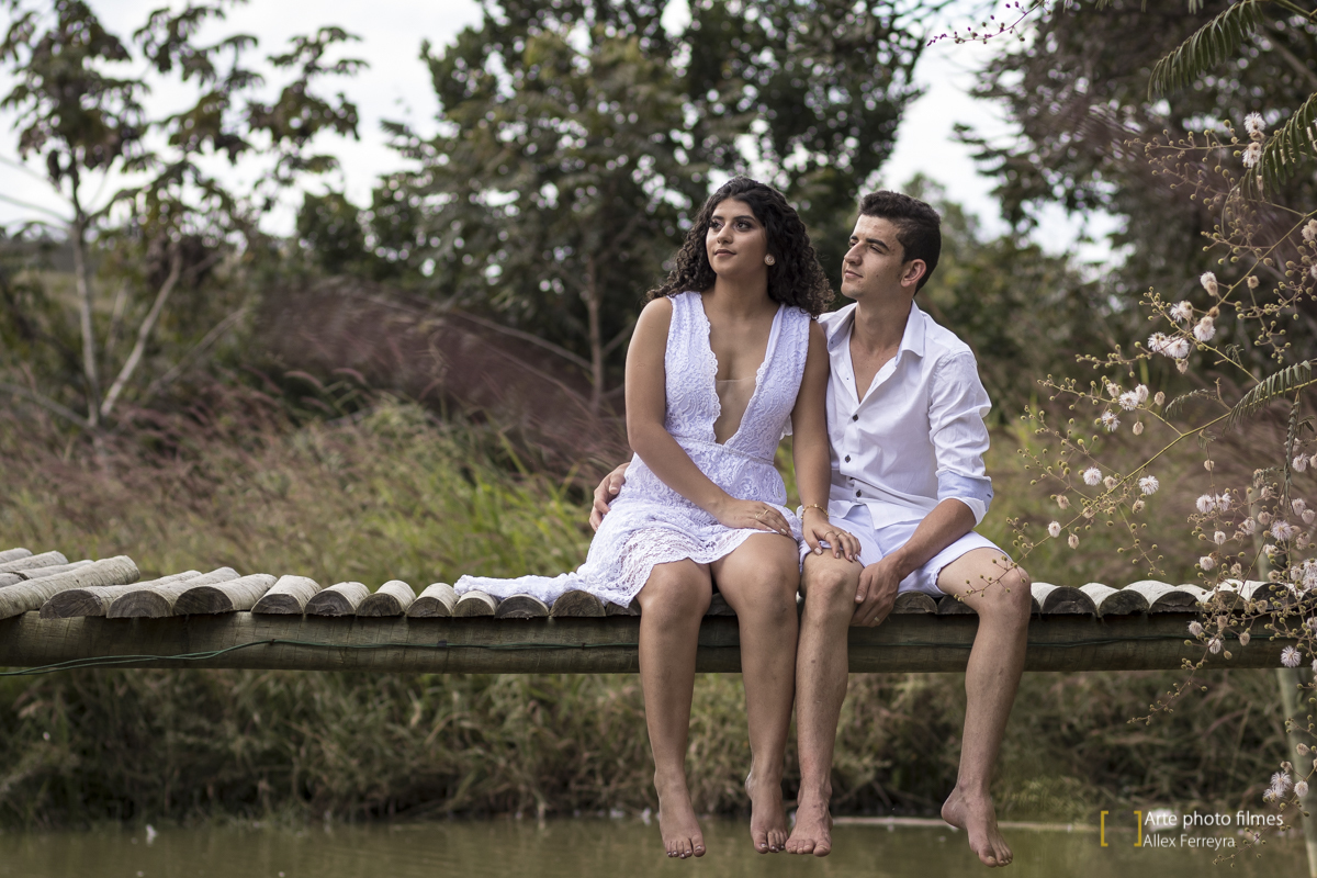 fotografo-ensaio-pre-wedding-casamento-Maryane-Darley-pousada-andorinhas-presidente-olegário-mg