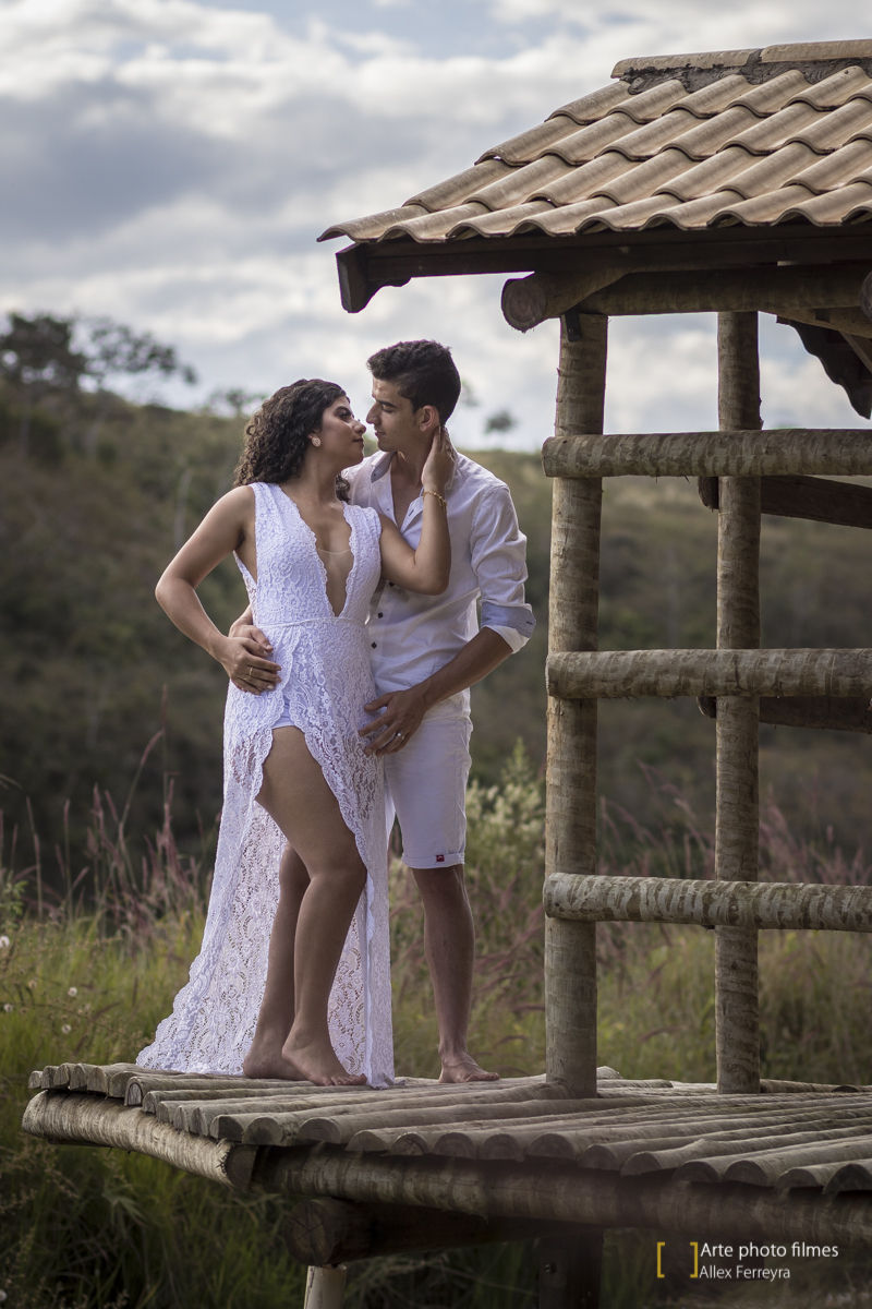 fotografo-ensaio-pre-wedding-casamento-Maryane-Darley-pousada-andorinhas-presidente-olegário-mg