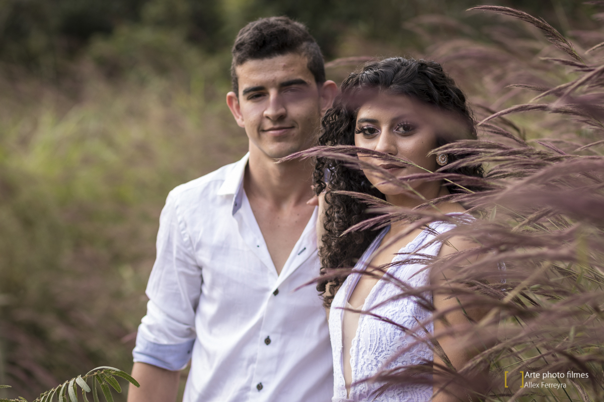 fotografo-ensaio-pre-wedding-casamento-Maryane-Darley-pousada-andorinhas-presidente-olegário-mg