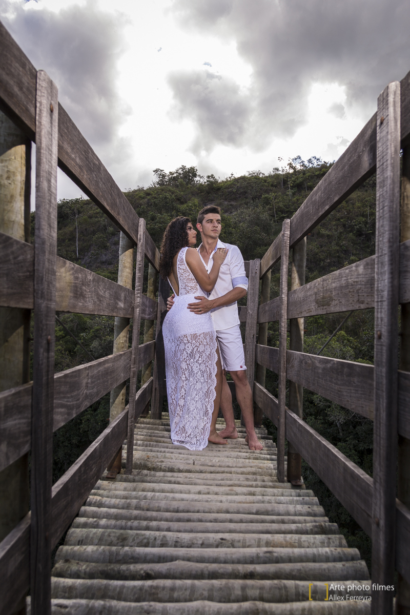 fotografo-ensaio-pre-wedding-casamento-Maryane-Darley-pousada-andorinhas-presidente-olegário-mg