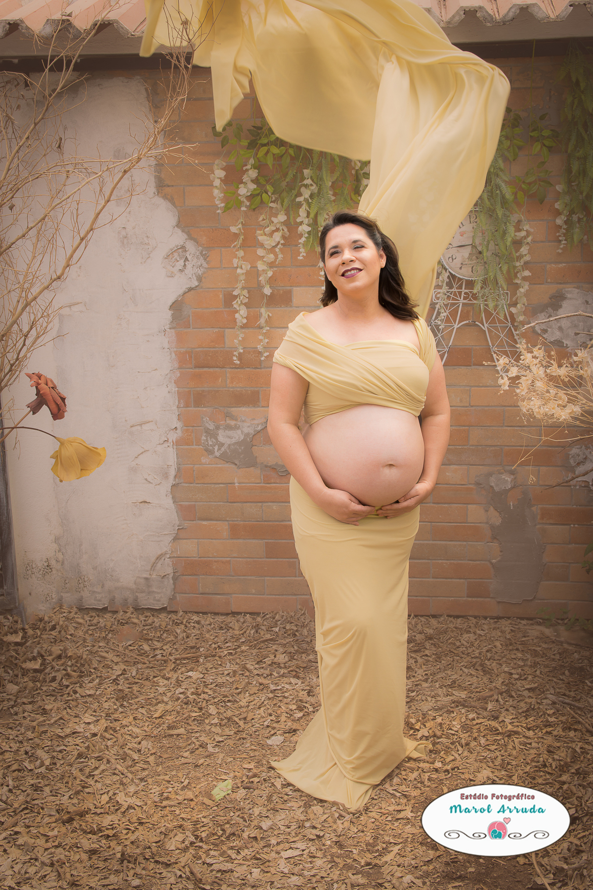 Renata se soltou nesse cenário e deu show com fotos lindíssimas realizada no Estúdio Marol Arruda 