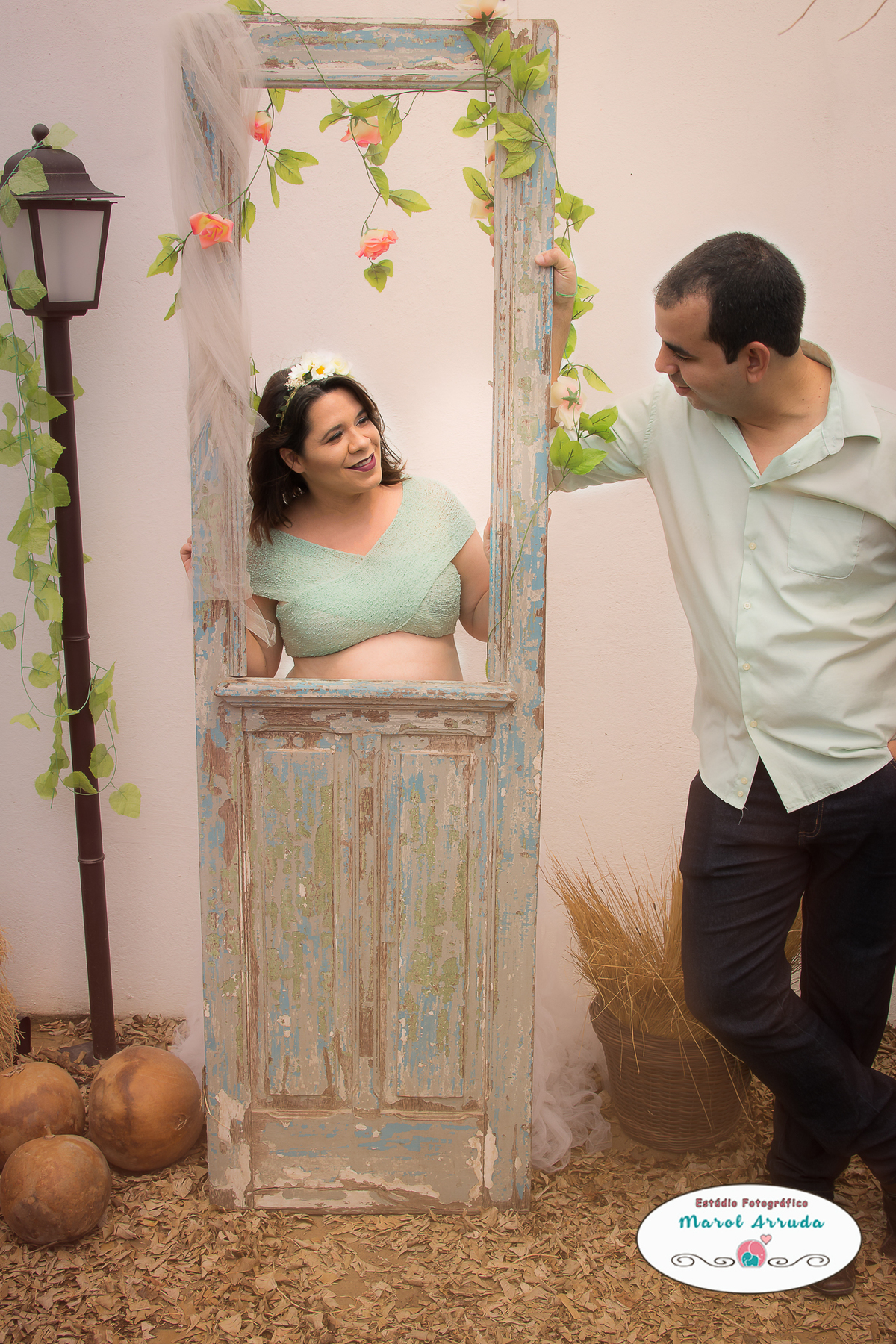 Olha só o chame desse casal na sessão de fotos gestante no Estúdio Marol Arruda