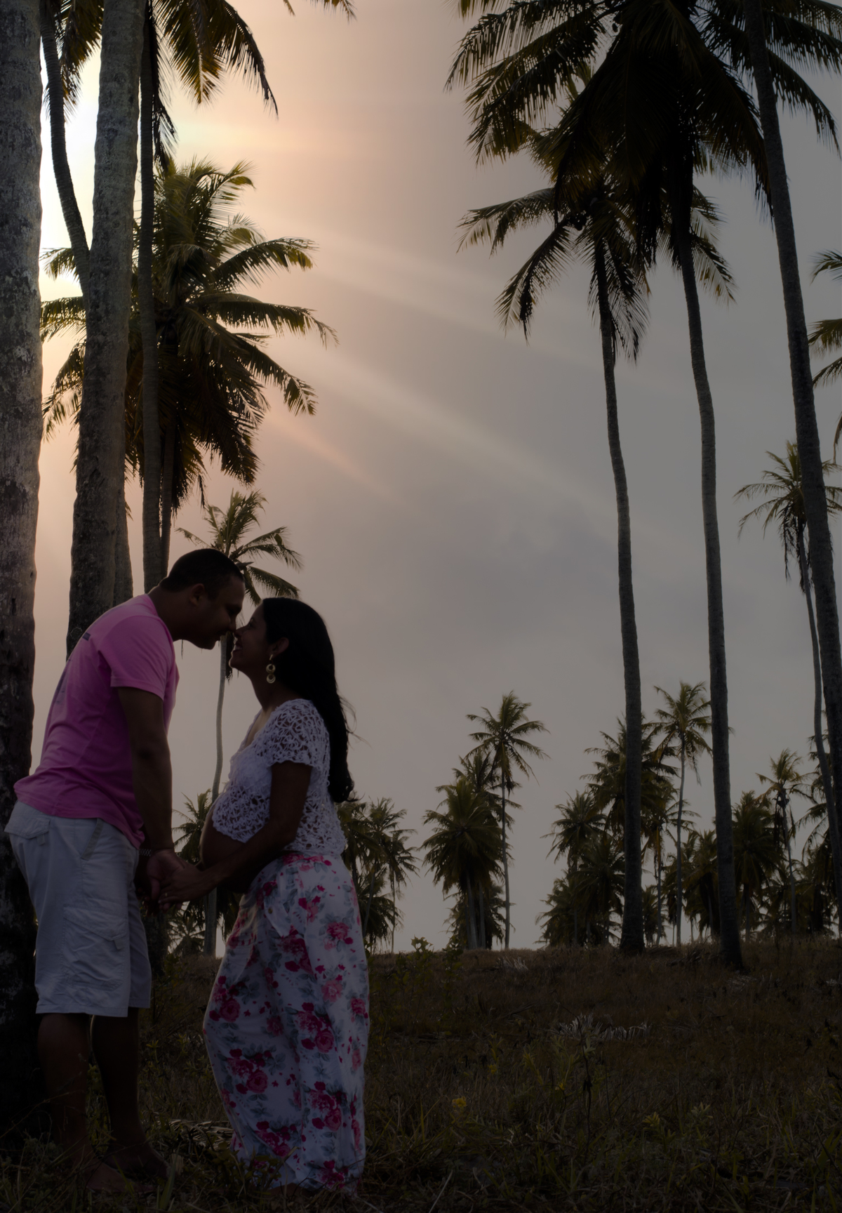 As fotos gestante registra a graça de Deus na vida de um casal!