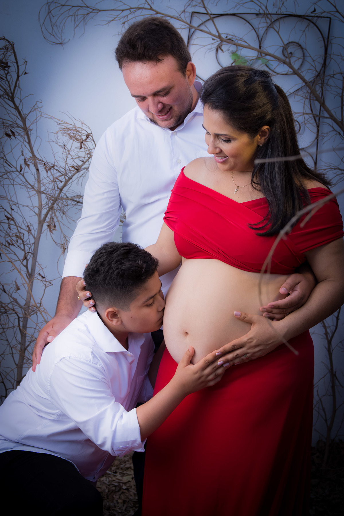 As fotos de gestante registram a feliz espera de uma família!