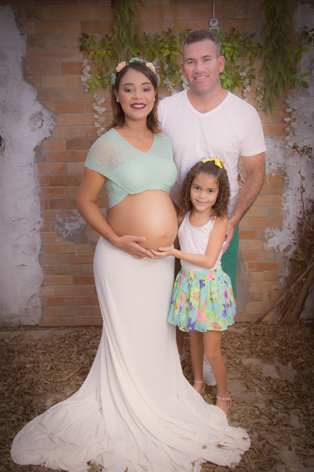 As fotos gestante registra o amor de uma família crescer cada vez mais!