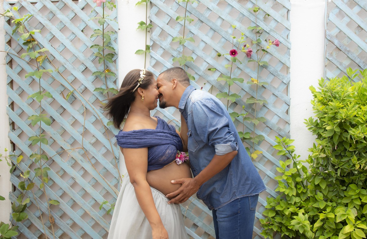 As fotos de gestante registram o fruto do amor de duas pessoas crescendo!