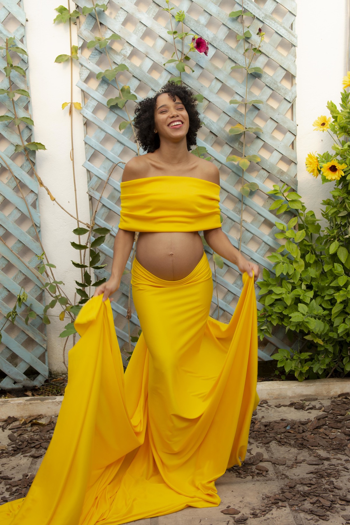 As fotos de gestante registra a felicidade que é a chegada do seu bebê!