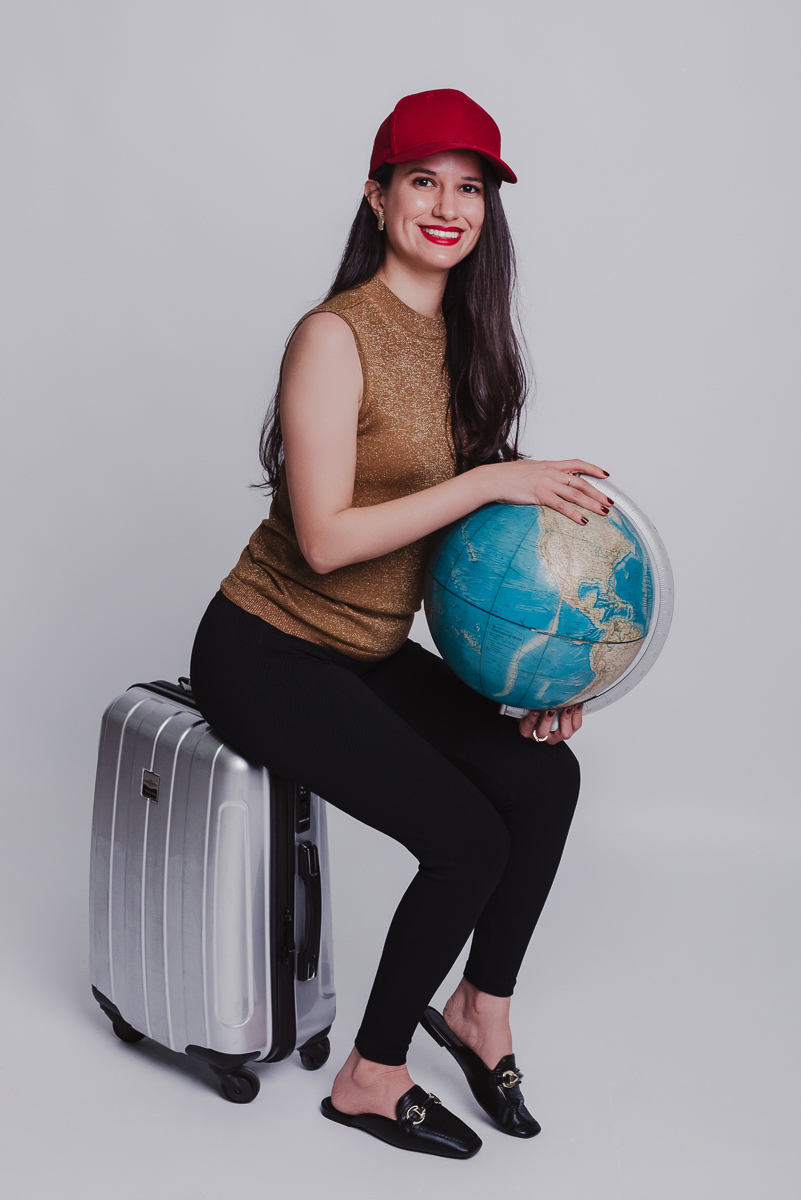 A Pri da aulas de inglês online e  atende a nível mundial, e ela resolveu dar um UP na imagem para poder fechar mais bons negócios e fazer uma boa criação de conteúdos. 