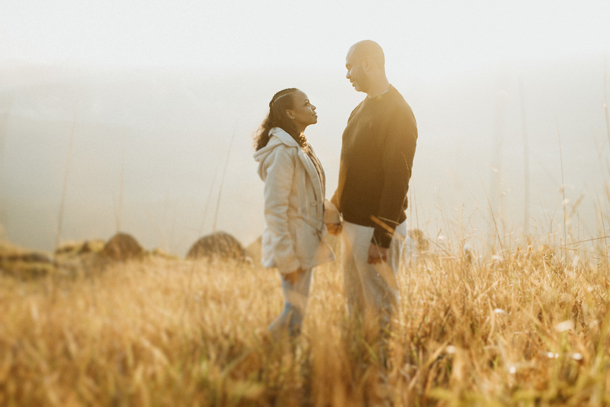 
Ensaio em Araras-SP, casal apaixonado, Jonathan Januario, fotografo de Araras, fotografo em limeira, ensaio na montanha, aloha  fotografias, morro do capuava, pico olho d'agua , fotografo em campinas, pico olho de água mairiporã, ensaio nas nuvens
