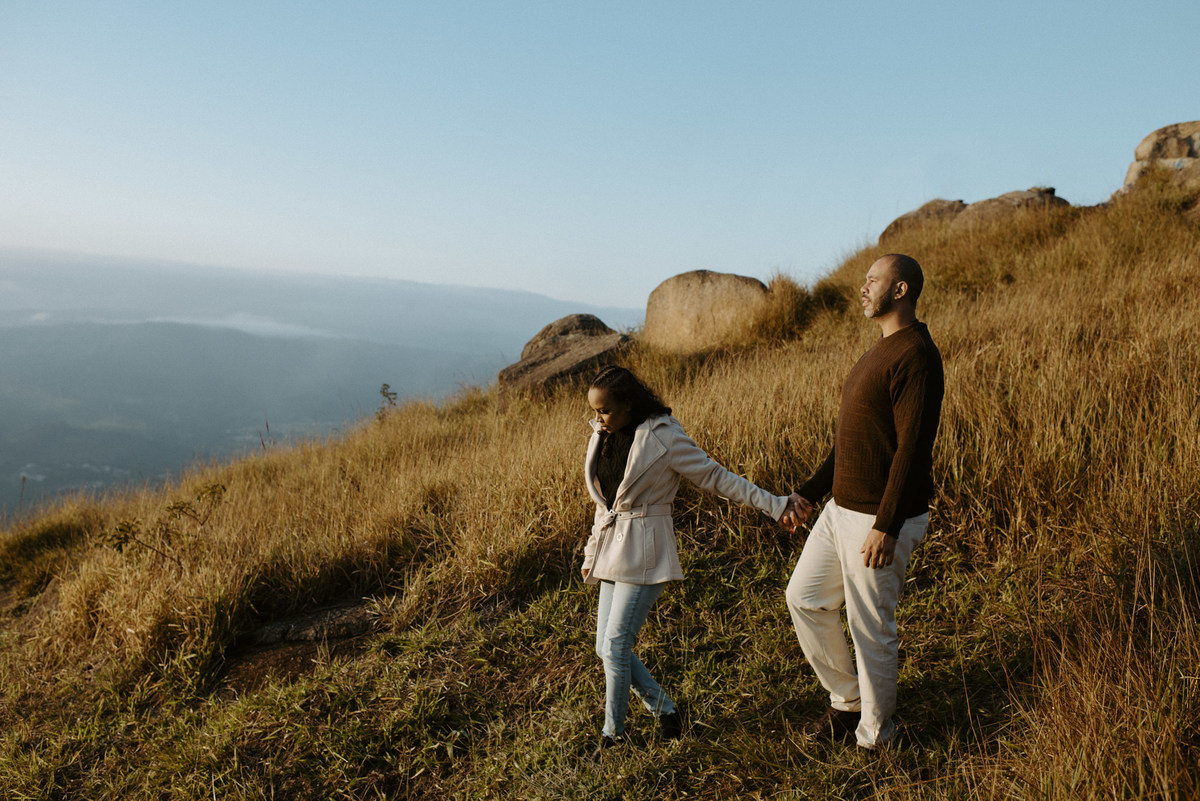 
Ensaio em Araras-SP, casal apaixonado, Jonathan Januario, fotografo de Araras, fotografo em limeira, ensaio na montanha, aloha  fotografias, morro do capuava, pico olho d'agua , fotografo em campinas, pico olho de água mairiporã, ensaio nas nuvens
