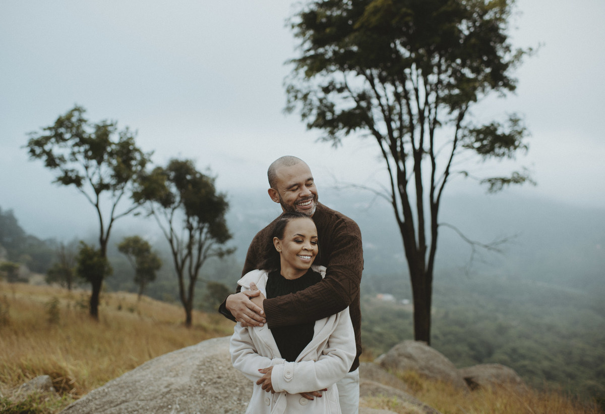 
Ensaio em Araras-SP, casal apaixonado, Jonathan Januario, fotografo de Araras, fotografo em limeira, ensaio na montanha, aloha  fotografias, morro do capuava, pico olho d'agua , fotografo em campinas, pico olho de água mairiporã, ensaio nas nuvens
