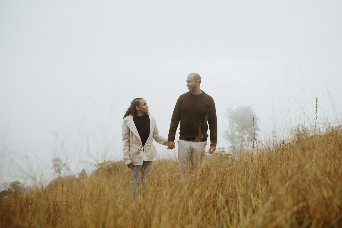 
Ensaio em Araras-SP, casal apaixonado, Jonathan Januario, fotografo de Araras, fotografo em limeira, ensaio na montanha, aloha  fotografias, morro do capuava, pico olho d'agua , fotografo em campinas, pico olho de água mairiporã, ensaio nas nuvens
