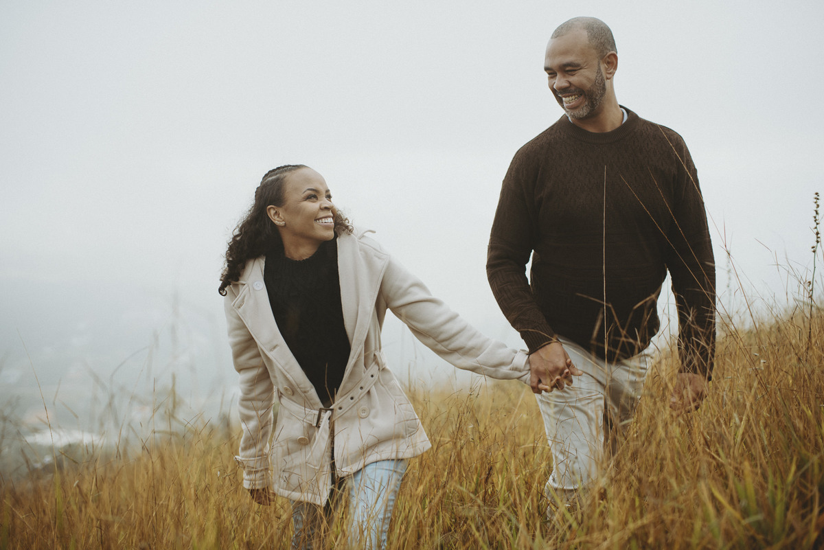 
Ensaio em Araras-SP, casal apaixonado, Jonathan Januario, fotografo de Araras, fotografo em limeira, ensaio na montanha, aloha  fotografias, morro do capuava, pico olho d'agua , fotografo em campinas, pico olho de água mairiporã, ensaio nas nuvens
