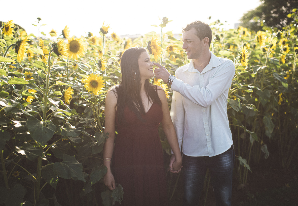Ensaio em Araras-SP, casal apaixonado, Jonathan Januario, fotografo de Araras, fotografo em limeira, ensaio na montanha, foto na fazenda, aloha fotografias, fotografo em campinas, ensaio em campinas, ensaio em holambra, ensaio nas  flores, holambra-sp