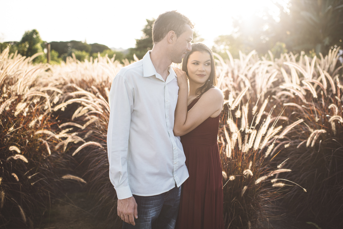 Ensaio em Araras-SP, casal apaixonado, Jonathan Januario, fotografo de Araras, fotografo em limeira, ensaio na montanha, foto na fazenda, aloha fotografias, fotografo em campinas, ensaio em campinas, ensaio em holambra, ensaio nas  flores, holambra-sp
