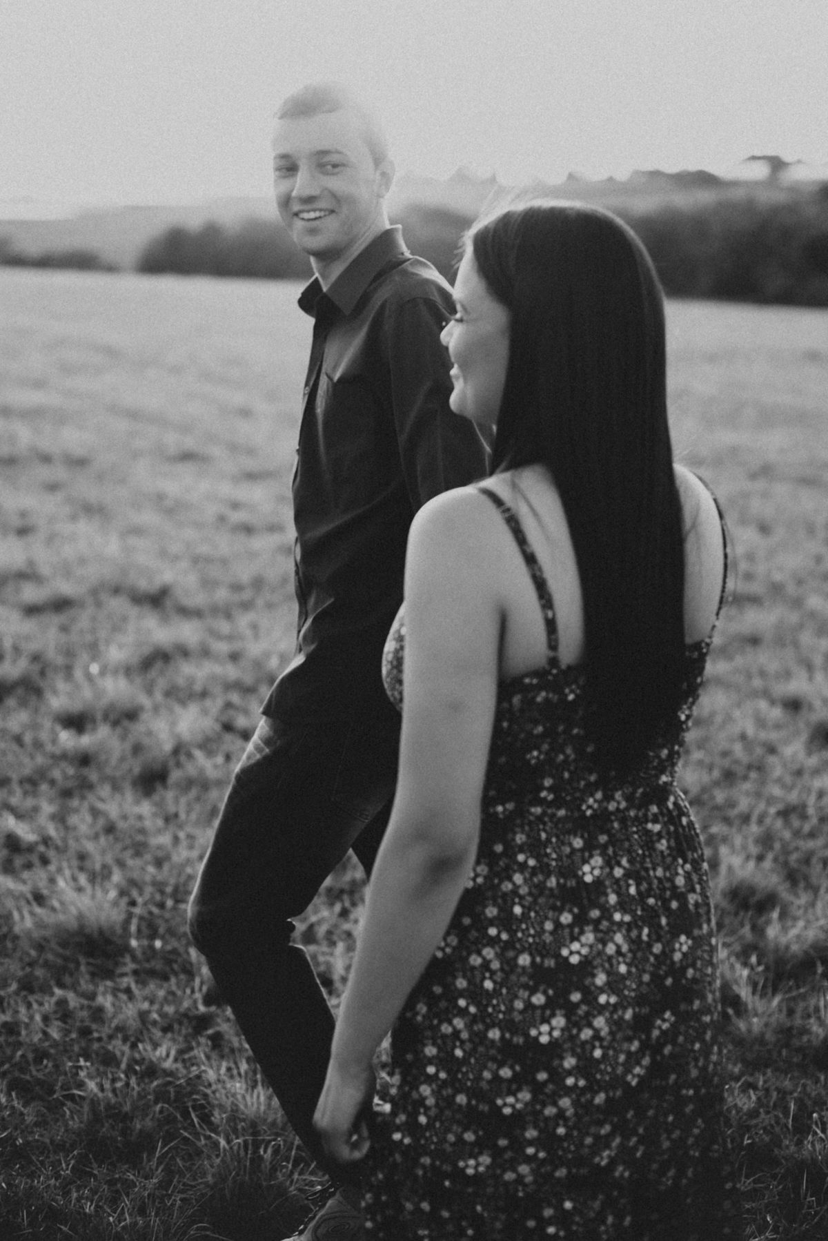 Ensaio em Araras-SP, casal apaixonado, Jonathan Januario, fotografo de Araras, fotografo em limeira, ensaio na montanha, foto na fazenda, aloha fotografias, fotografo em campinas, ensaio em campinas, ensaio em holambra, ensaio nas  flores, holambra-sp