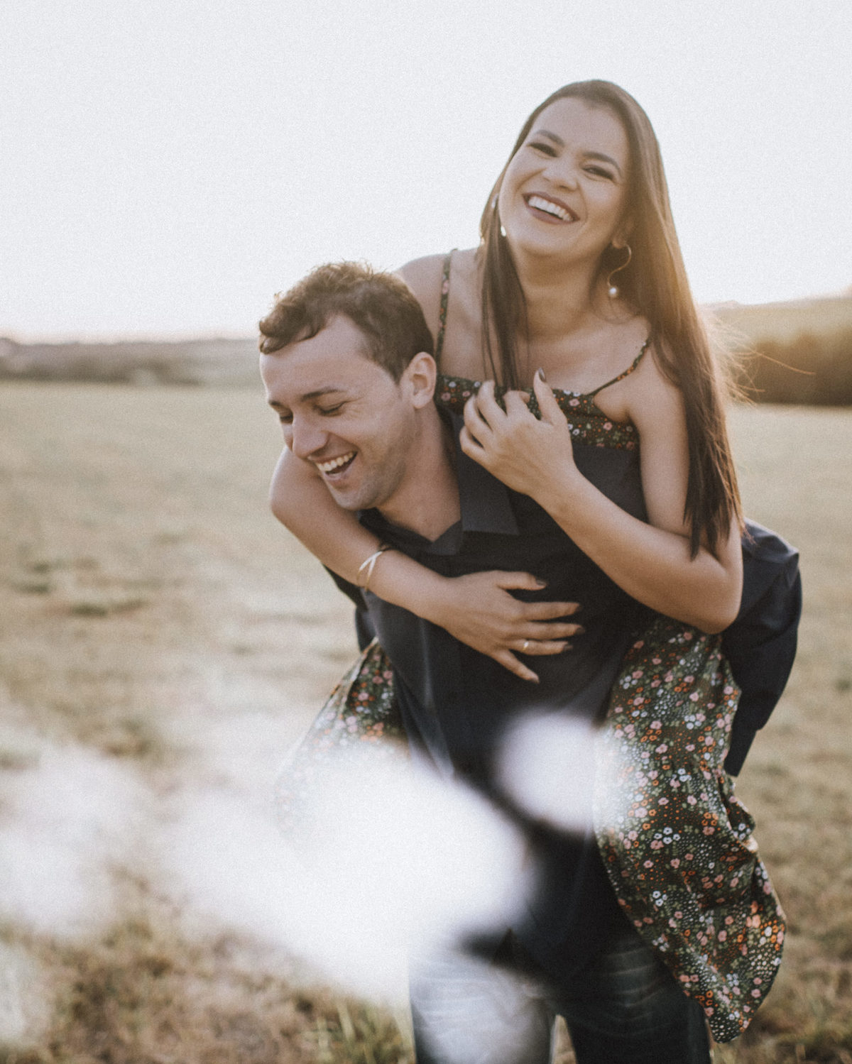 Ensaio em Araras-SP, casal apaixonado, Jonathan Januario, fotografo de Araras, fotografo em limeira, ensaio na montanha, foto na fazenda, aloha fotografias, fotografo em campinas, ensaio em campinas, ensaio em holambra, ensaio nas  flores, holambra-sp