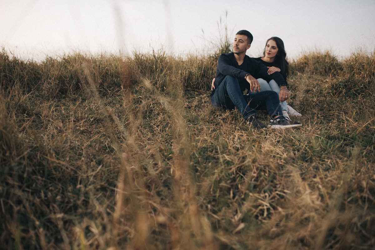 Ensaio em Araras-SP, casal apaixonado, Jonathan Januario, fotografo de Araras, fotografo em limeira, ensaio na montanha, foto na fazenda, aloha fotografias, morro do fogao, morro do facao , fotografo em campinas, ensaio em campinas, fotografo de São P