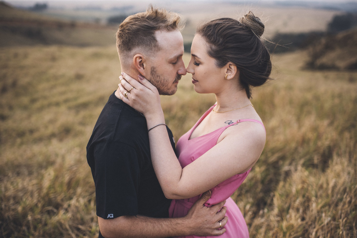 Ensaio em Araras-SP, Fabiano Franco, Jonathan Januario, fotografo de Araras, fotografo em limeira, ensaio na montanha, foto na fazenda, aloha fotografias, morro do capuava, pico olho d'agua , fotografo em campinas, ensaio em campinas, ensaio em itirapina